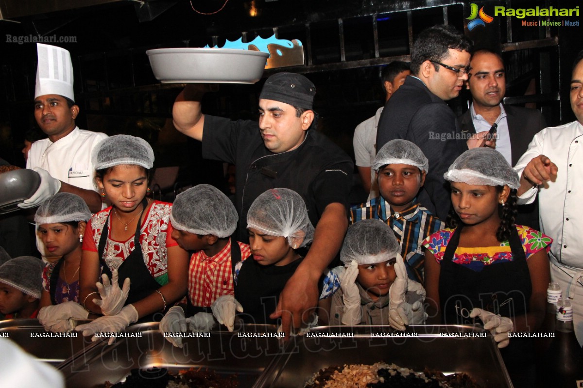 Gautam-Sitara at The Westin Christmas Cake Mixing Ceremony 2014