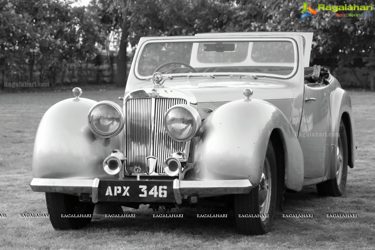 Vintage Cars Show at Taj Falaknuma Palace, Hyderabad (Nov. 2014)