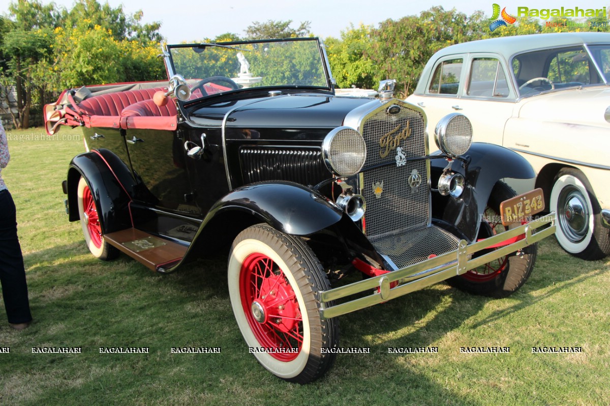 Vintage Cars Show at Taj Falaknuma Palace, Hyderabad (Nov. 2014)