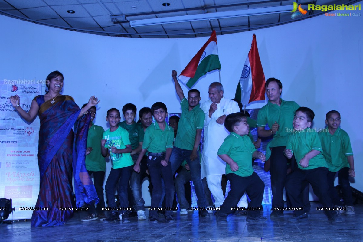 Taare Zameen Par Grand Finale by Yash Joshi Dance Institute