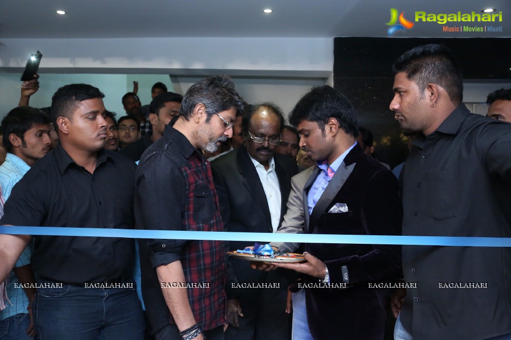 Jagapathi Babu launches Yuktha Multi-Cuisine Restaurant, Hyderabad