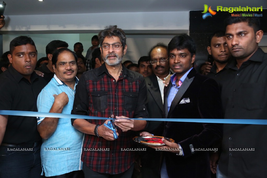 Jagapathi Babu launches Yuktha Multi-Cuisine Restaurant, Hyderabad