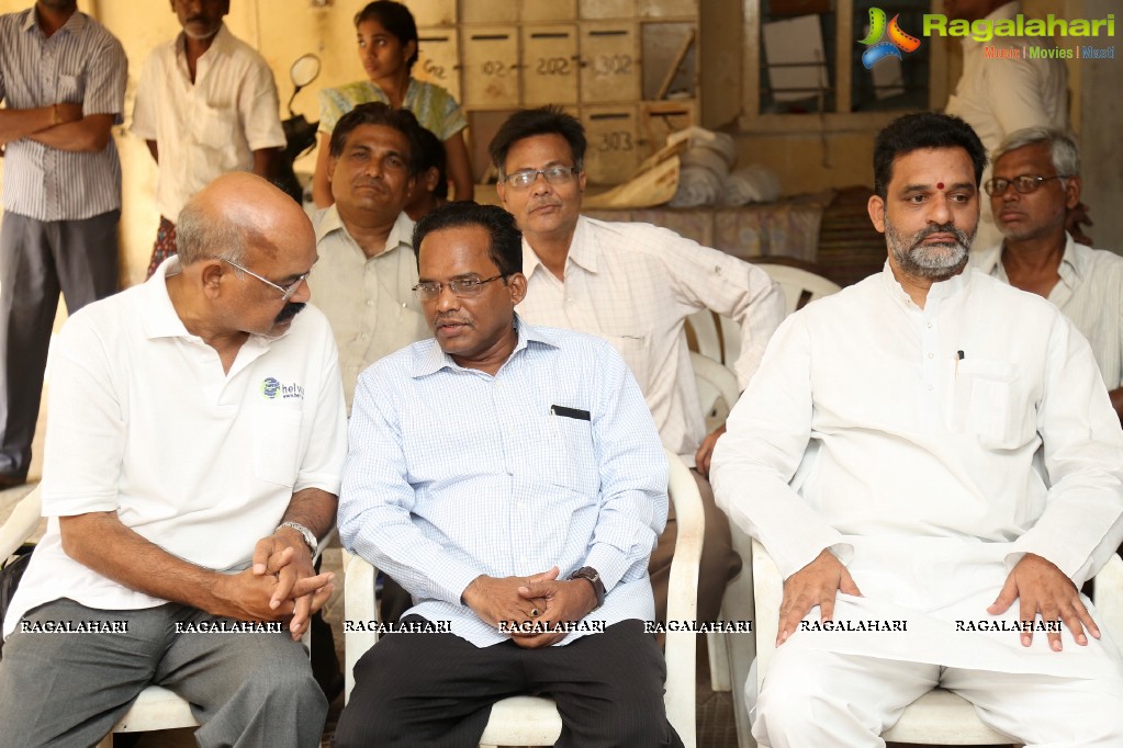 Tollywood Celebrities pay last respect to Kondavalasa Lakshmana Rao