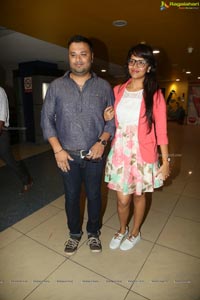 Size Zero Premiere