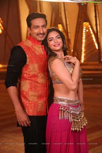 Soukyam Item Song Stills