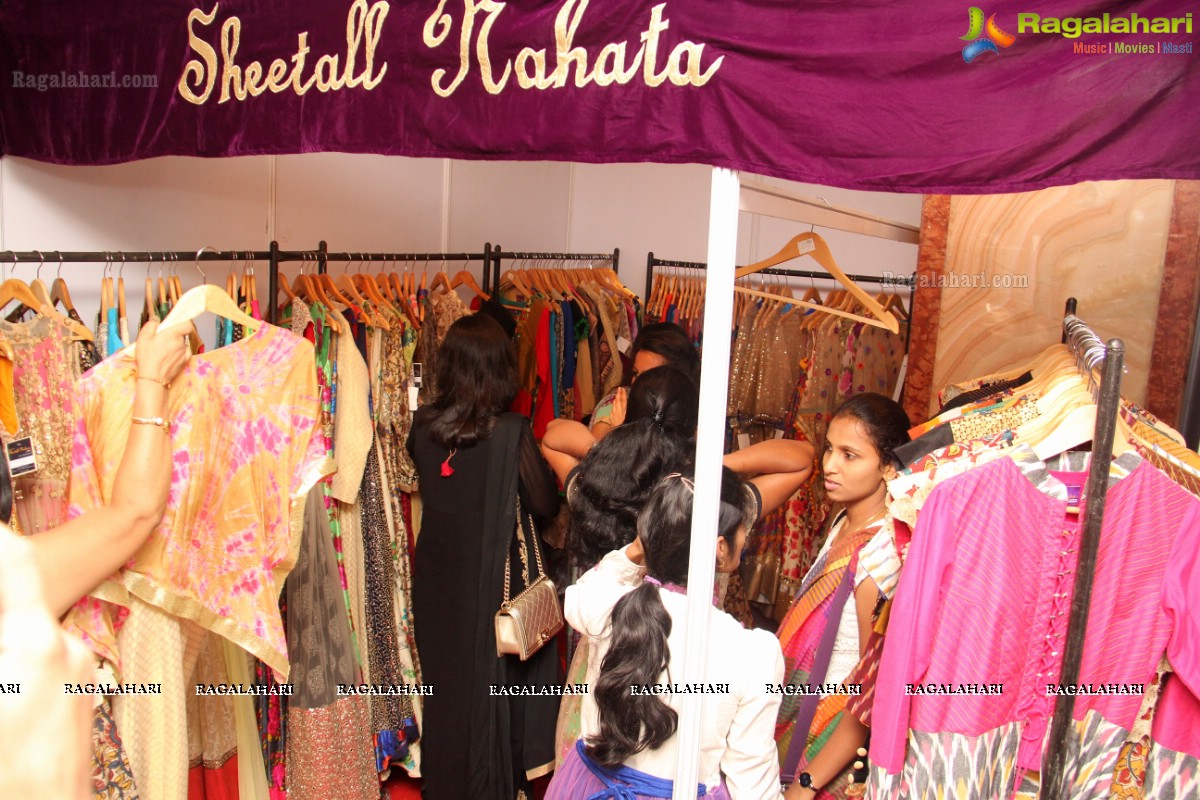 Akriti Elite Exhibition and Sale by Sashi Nahata at Taj Krishna, Hyderabad