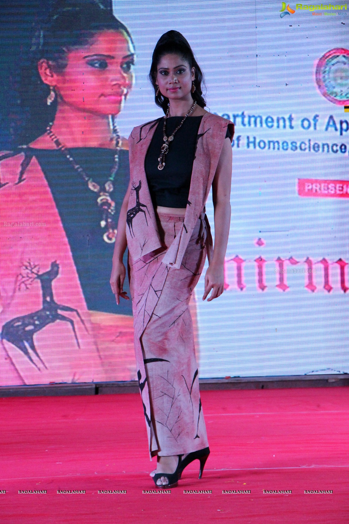 Graduates’ Apparel Design Show Fashionistas of CHSc, PJTSAU