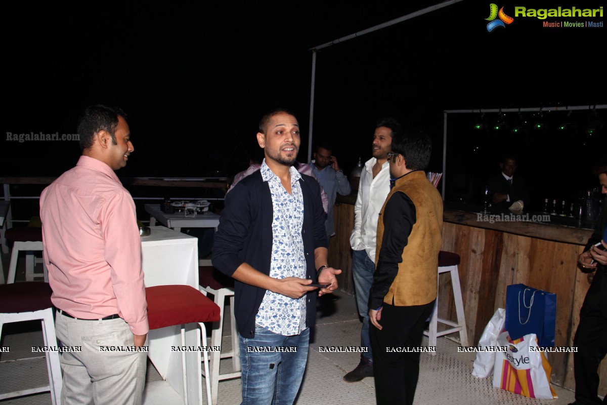 Ashish and Neha Agarwal 10th Anniversary Celebrations at Pier 33, Hyderabad