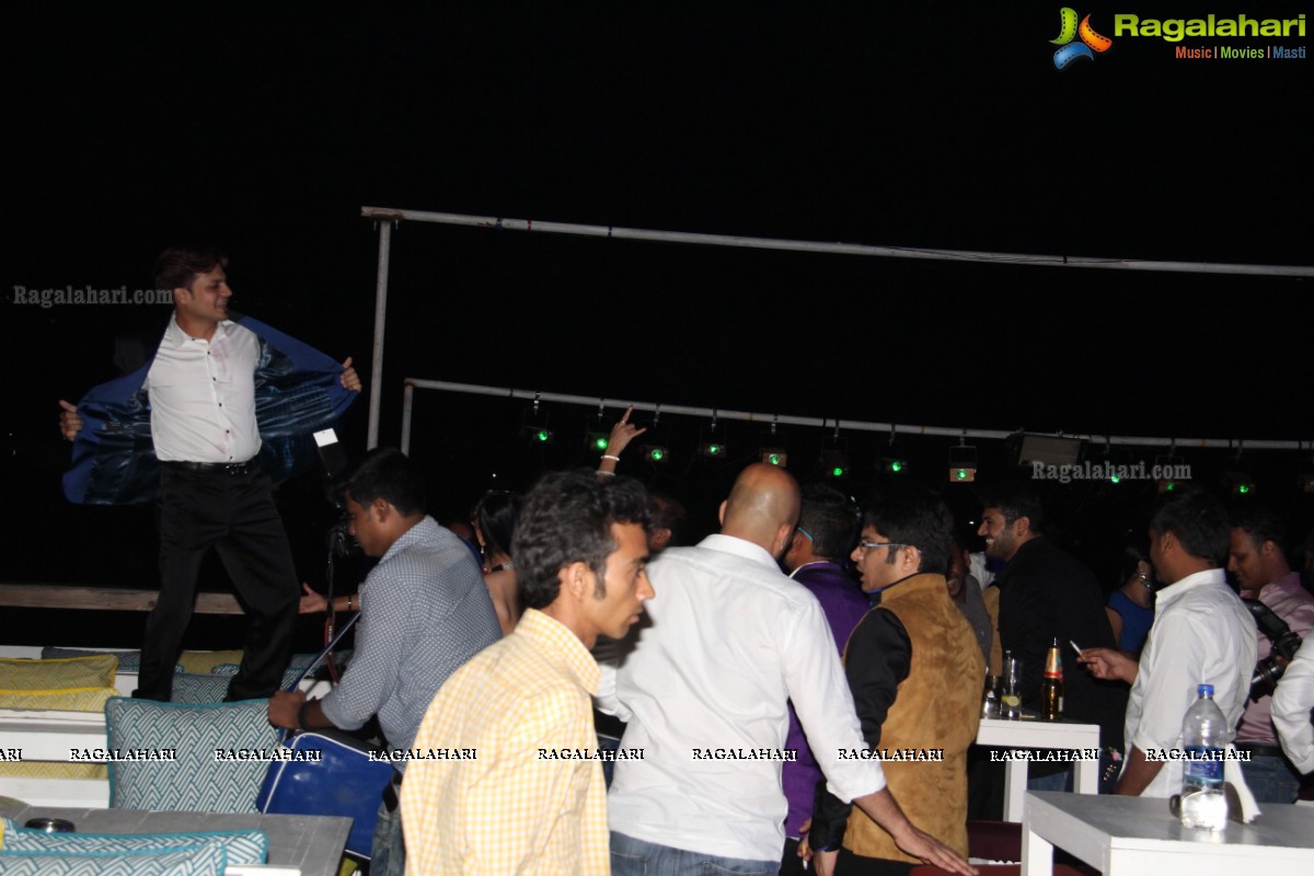 Ashish and Neha Agarwal 10th Anniversary Celebrations at Pier 33, Hyderabad