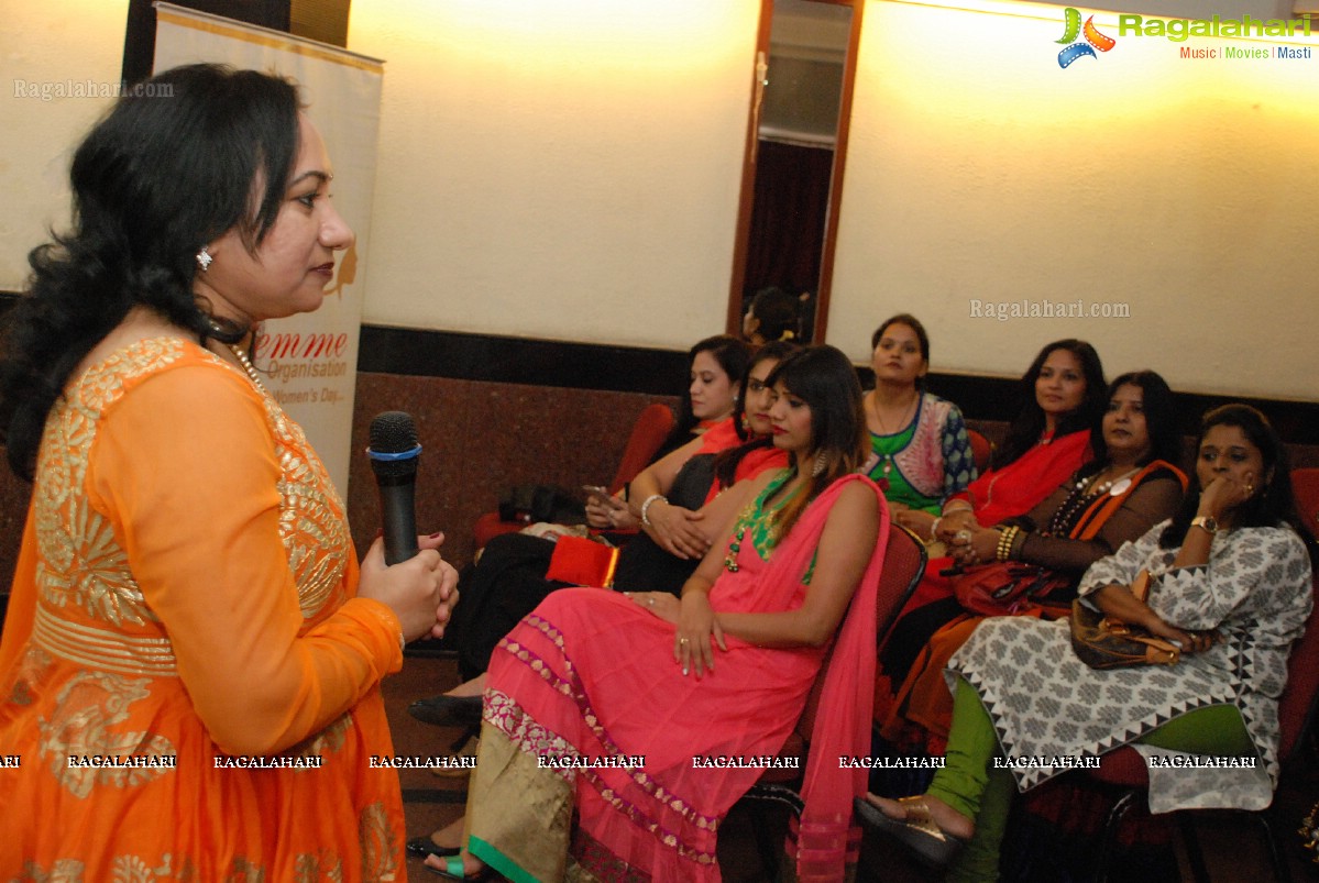 Sham-E-Ghazal - Get Together Diwali Celebrations 2015 by The Belle Femme Organization at Chilly's, Hyderabad