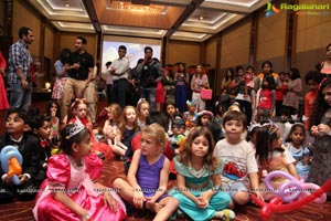 Cake Mixing Ceremony at Sheraton