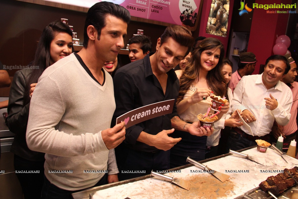 The Hate Story 3 Movie Team at Cream Stone, Hyderabad