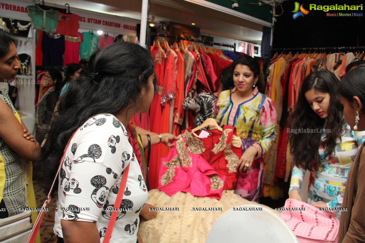 Manasi Moghe inaugurates The Desire Exhibition at Taj Krishna, Hyderabad