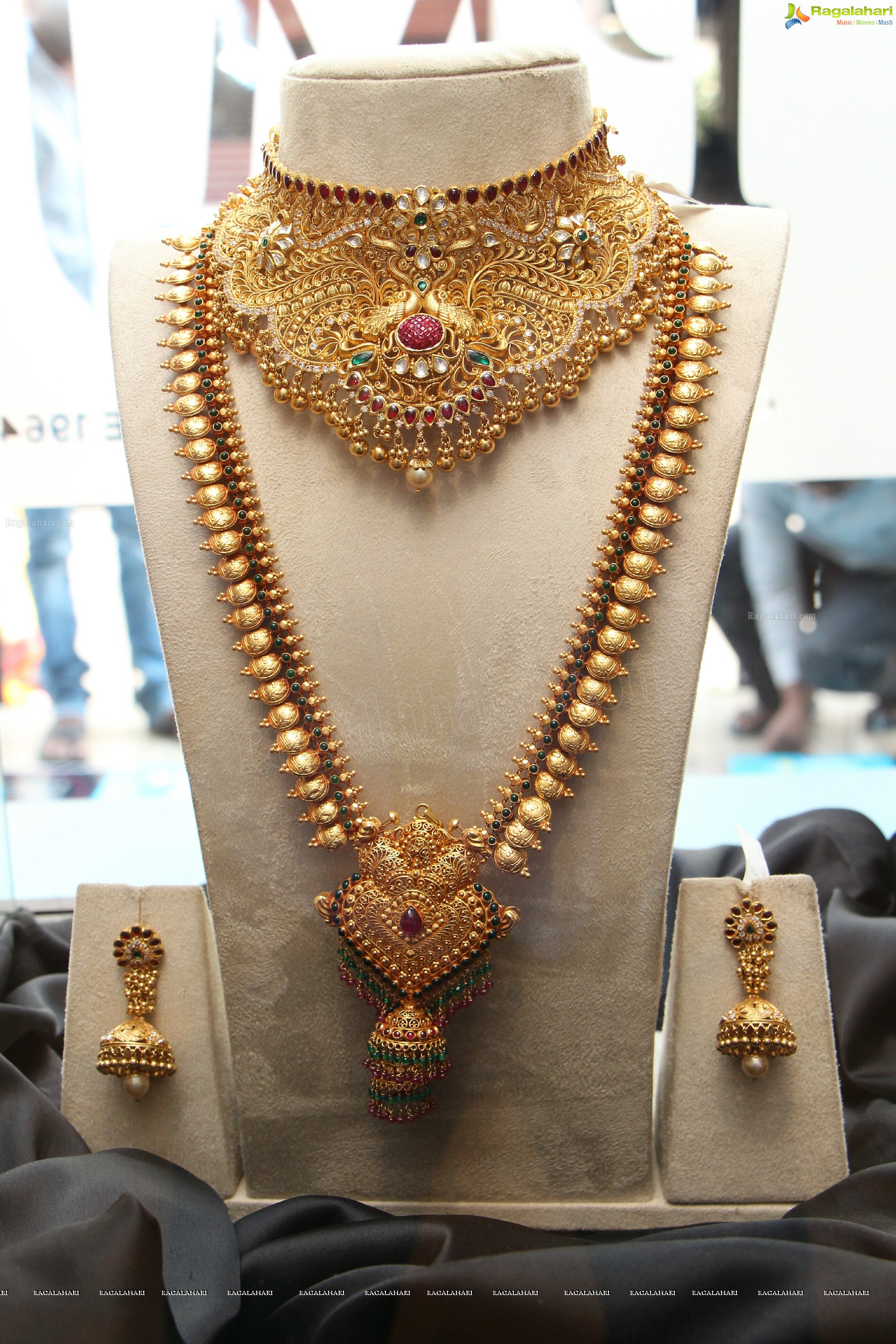 Dhanteras-Diwali Delights 2015 Launch at PMJ Jewels, Hyderabad