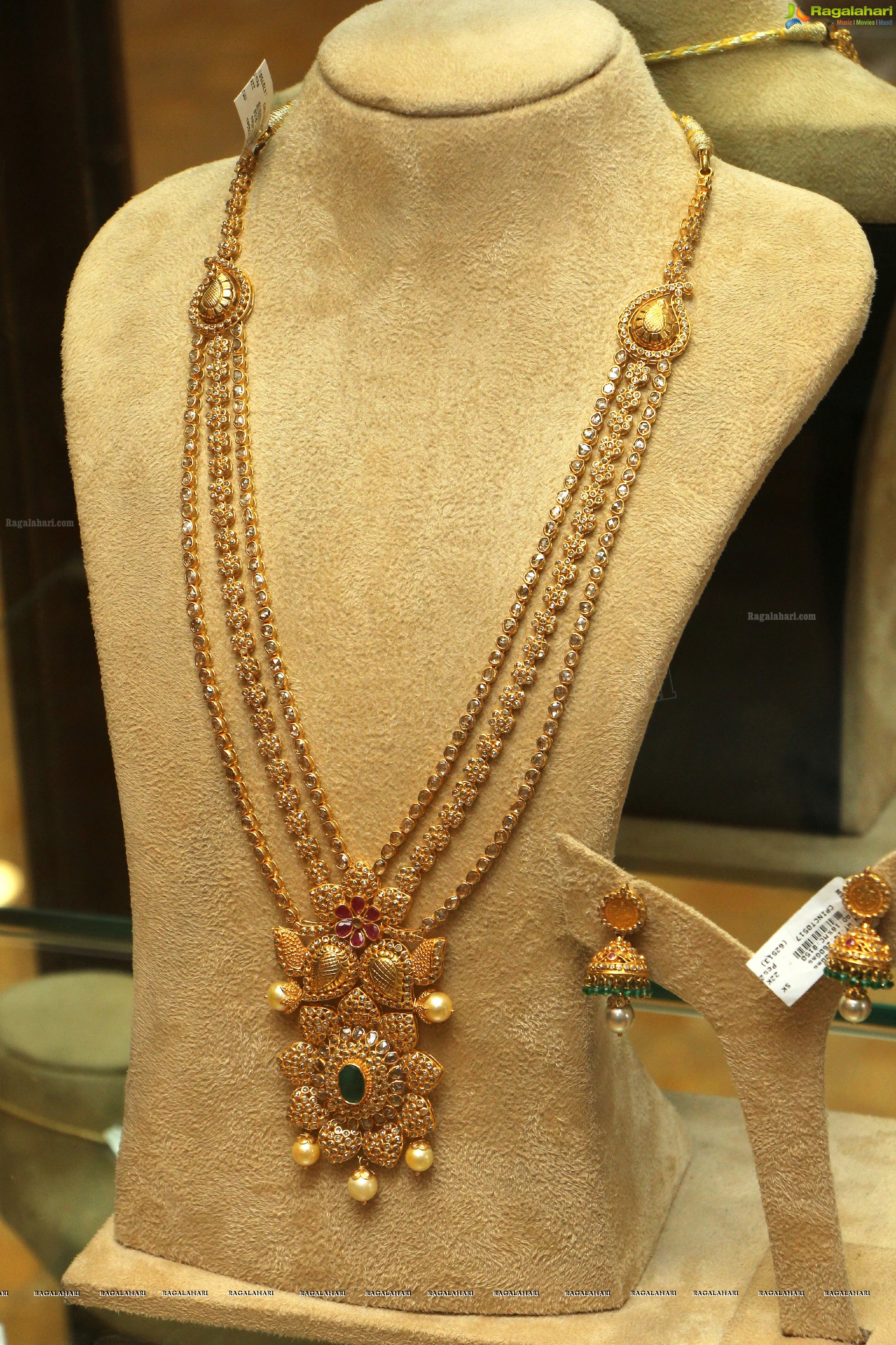 Dhanteras-Diwali Delights 2015 Launch at PMJ Jewels, Hyderabad