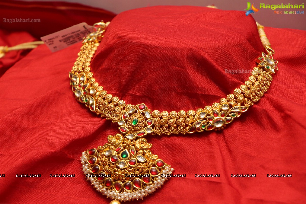 PMJ Jewels Dhanteras-Diwali Delights 2015 Collections, Hyderabad (High Definition)