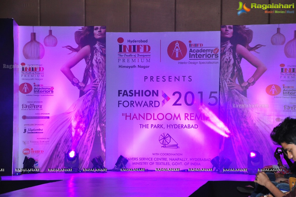 INIFD's 'Fashion Forward 2015’ Annual Graduating Fashion Show