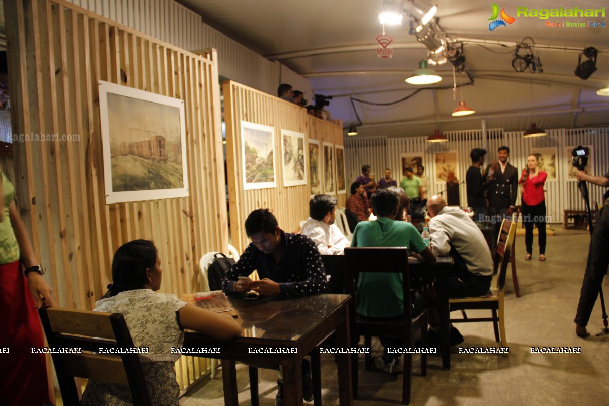 Artlooms - A Live Display of Ethnic Creations at The Gallery Cafe