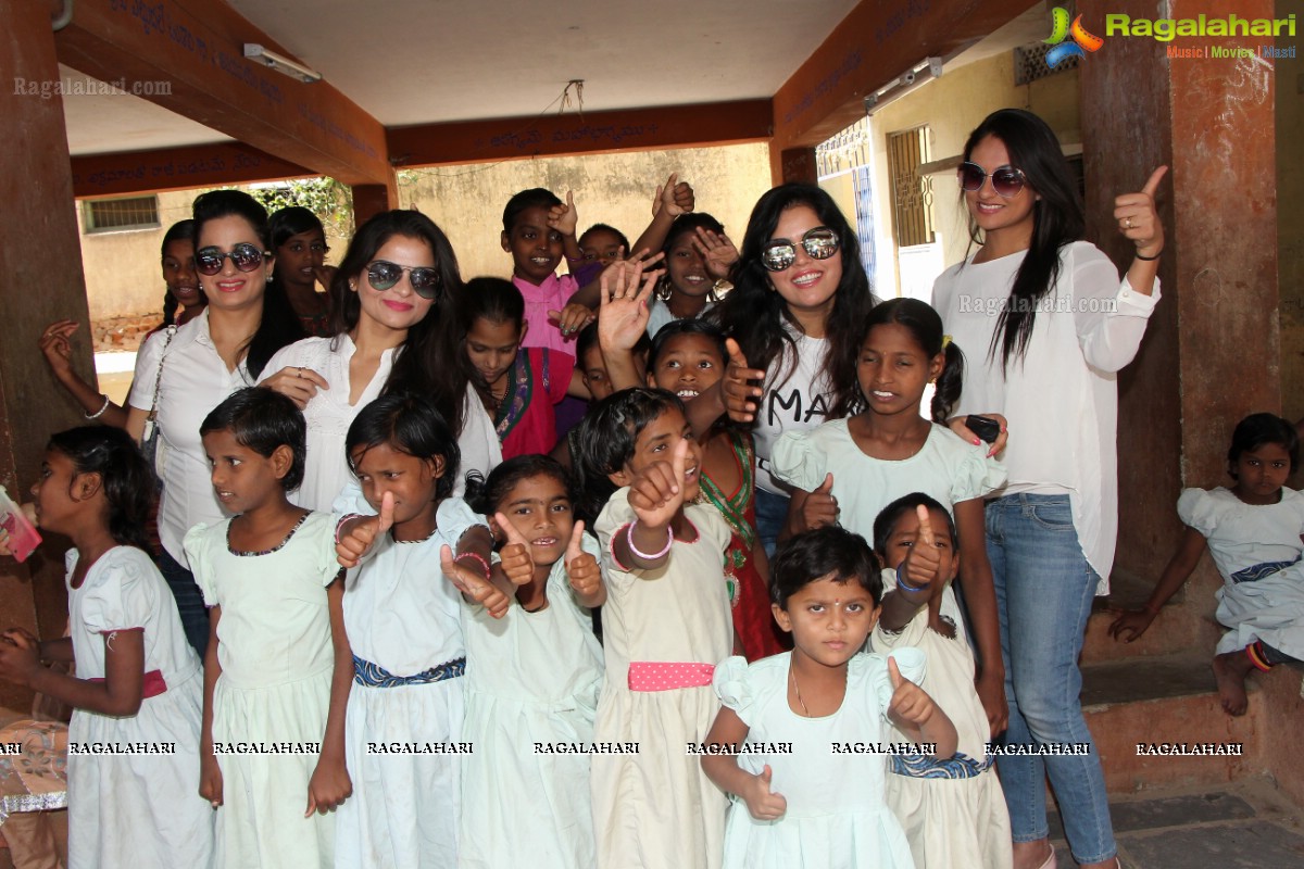 Geet Gupta's Femmis Club Children's Day Celebrations with Rainbow Foundation Kids