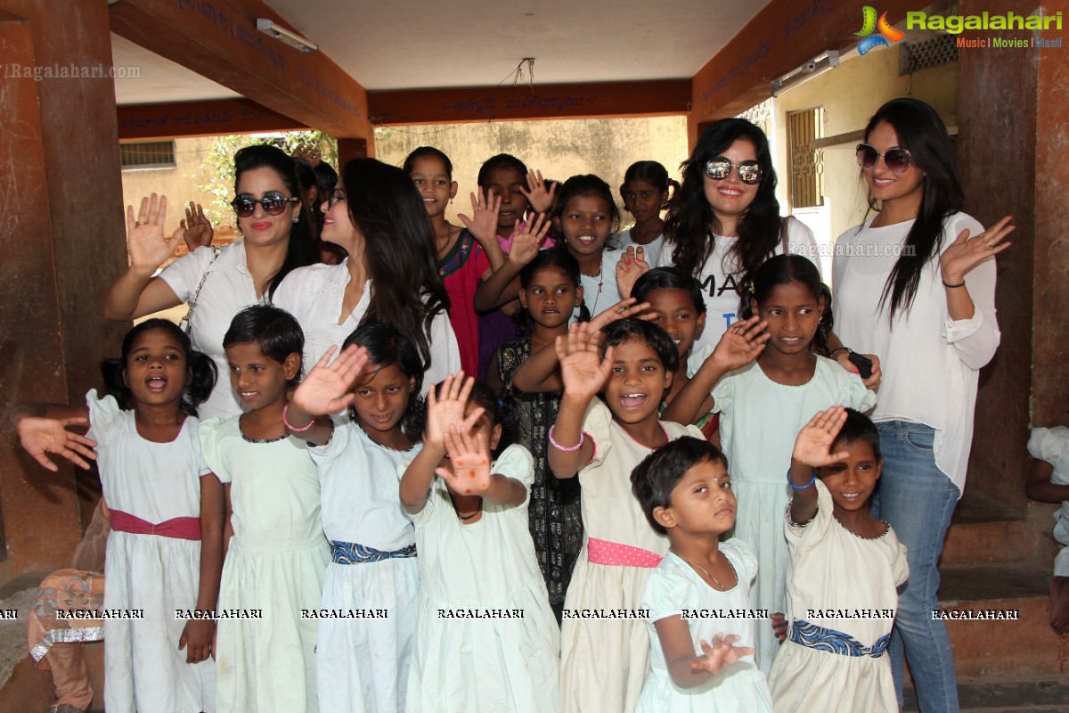 Geet Gupta's Femmis Club Children's Day Celebrations with Rainbow Foundation Kids