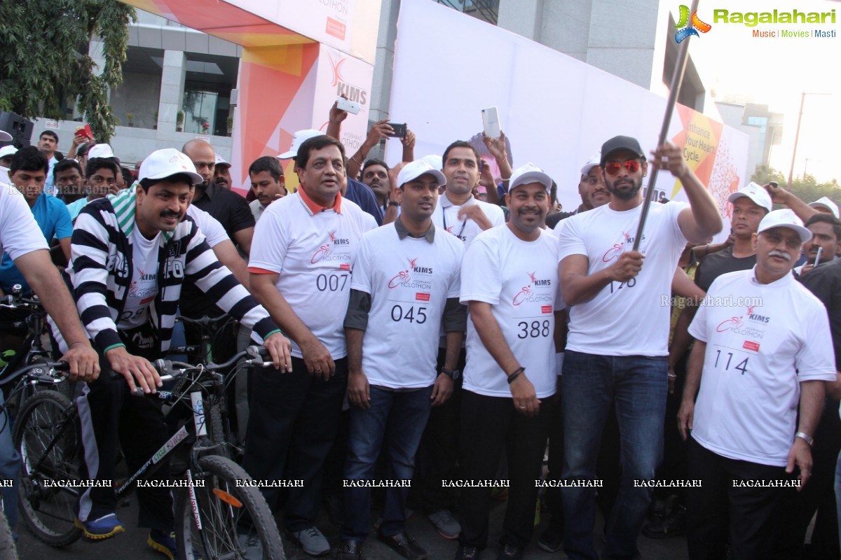 Daggubati Rana Participates in Hyderabad Cyclothon by KIMS