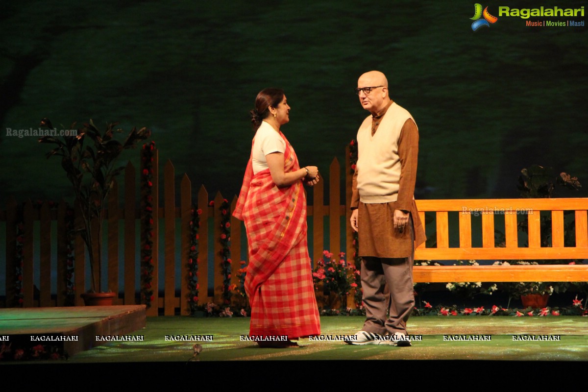 Mera Woh Matlab Nahi Tha - A Family Play by Anupam Kher and Neena Gupta at JRC Convention Center