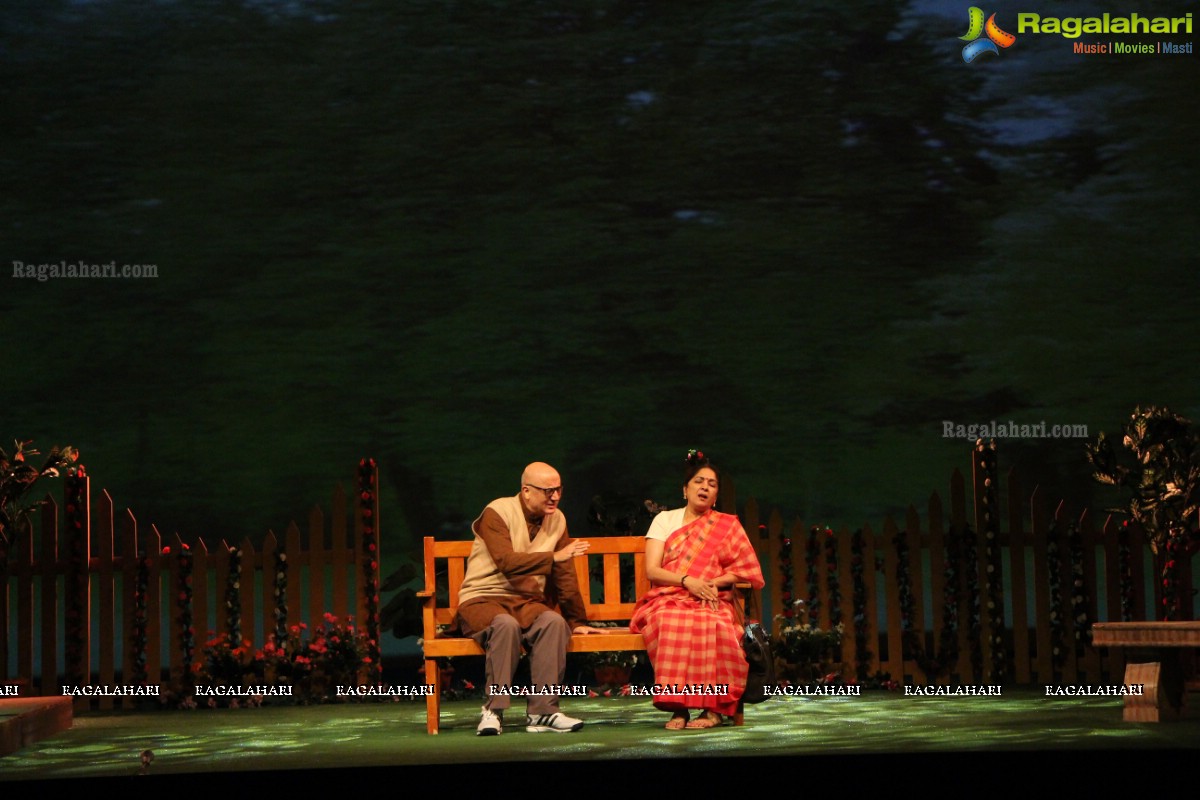 Mera Woh Matlab Nahi Tha - A Family Play by Anupam Kher and Neena Gupta at JRC Convention Center