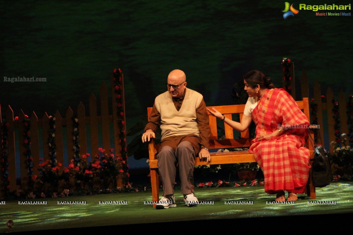 Mera Woh Matlab Nahi Tha - A Family Play by Anupam Kher and Neena Gupta at JRC Convention Center