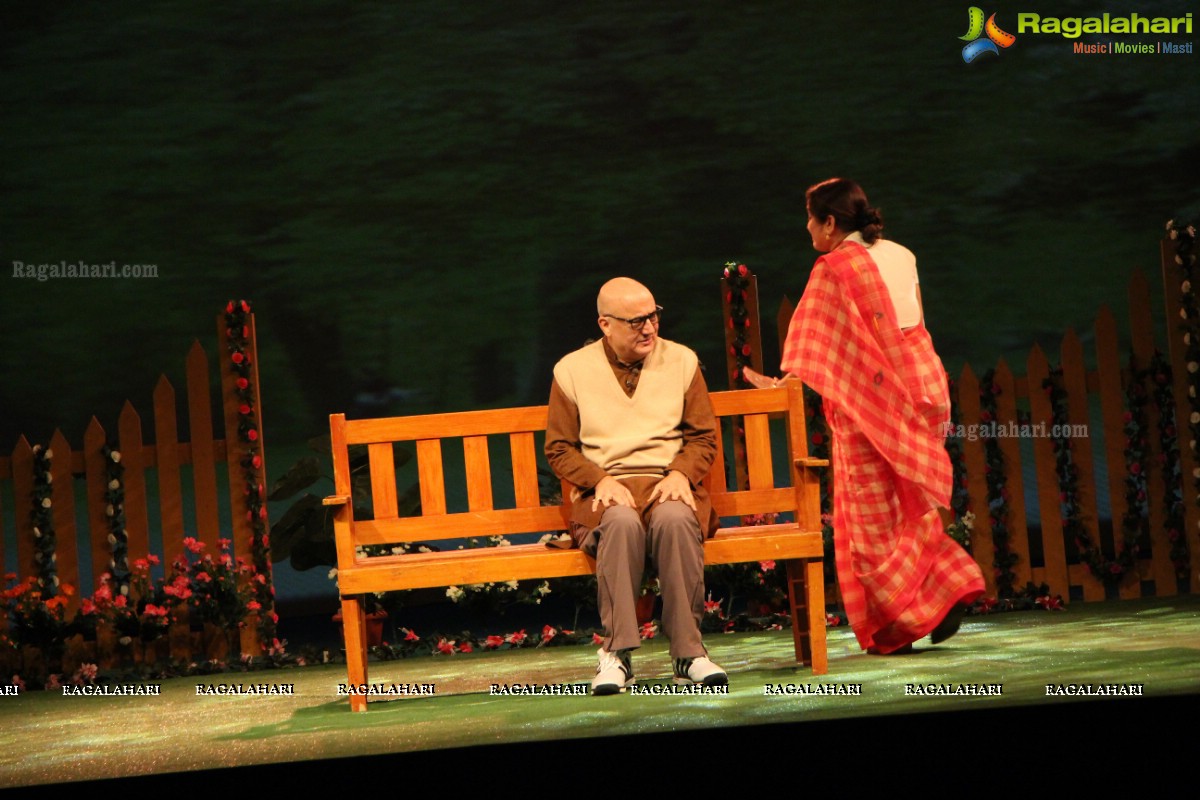 Mera Woh Matlab Nahi Tha - A Family Play by Anupam Kher and Neena Gupta at JRC Convention Center