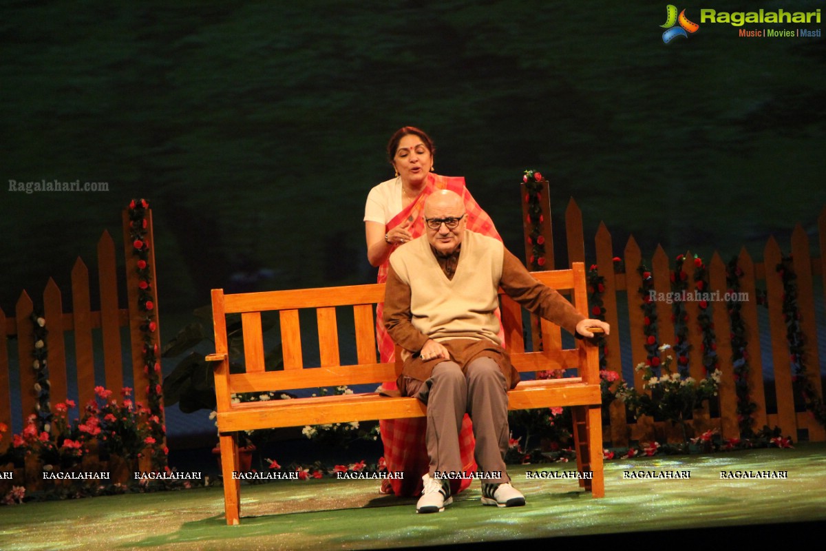 Mera Woh Matlab Nahi Tha - A Family Play by Anupam Kher and Neena Gupta at JRC Convention Center