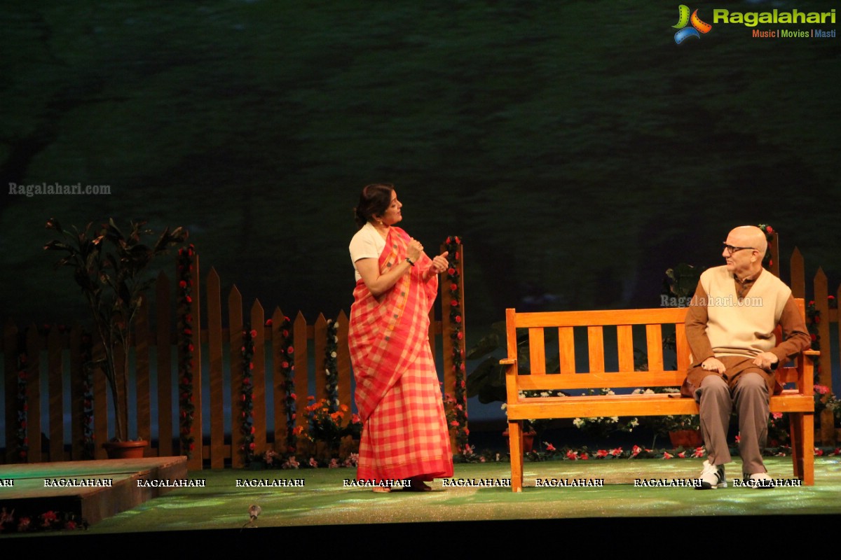 Mera Woh Matlab Nahi Tha - A Family Play by Anupam Kher and Neena Gupta at JRC Convention Center