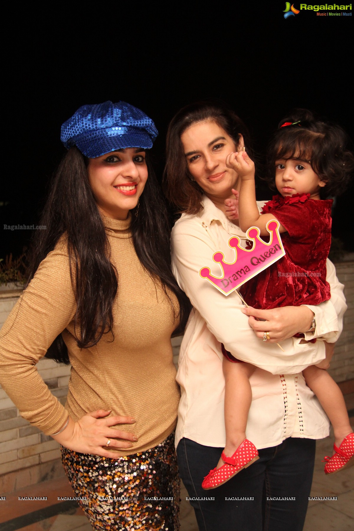 Neetika Singh Birthday Bash