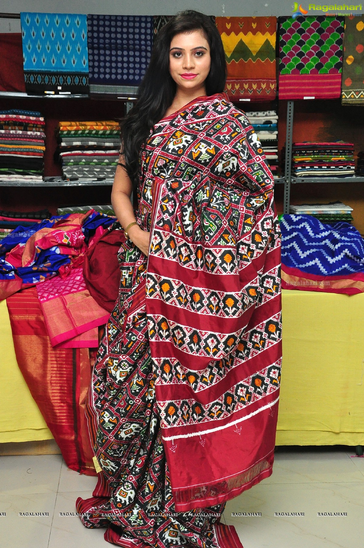 Priyanka Ramana launches Pochampally IKAT Art Mela at NISC