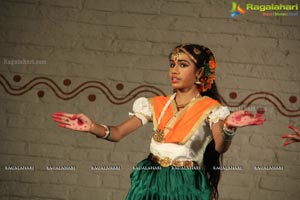 Kuchipudi Dance Performance