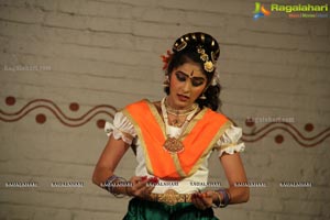 Kuchipudi Dance Performance