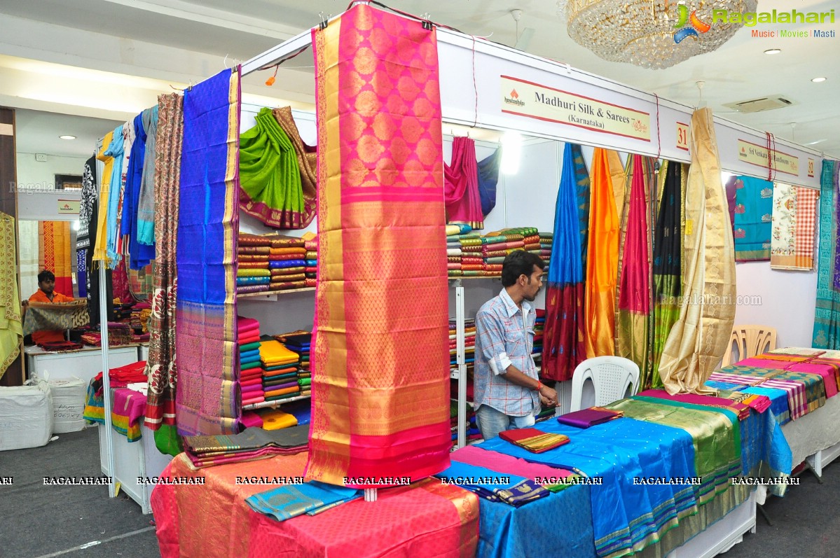 Swasti Semwal launches 'Silk India Expo-2015’ at Sri Raja Rajeshwari Gardens, Hyderabad