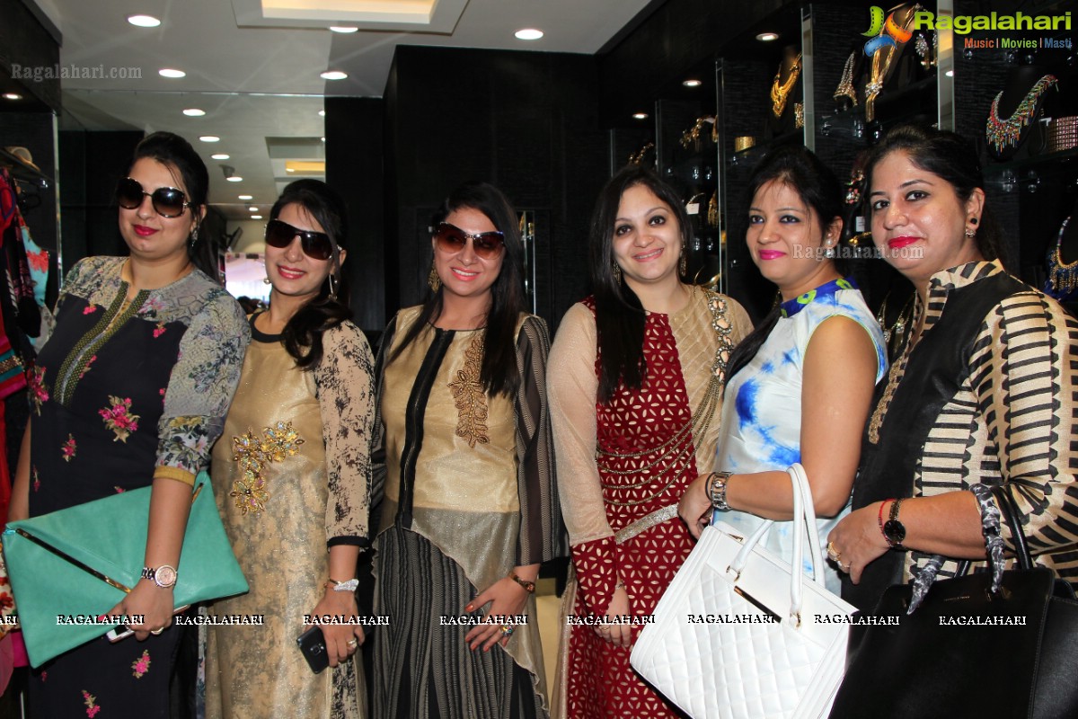 Sparks N Sizzles-The Art Of Gems, Jewels N Clothing Store Launch at Banjara Hills, Hyderabad