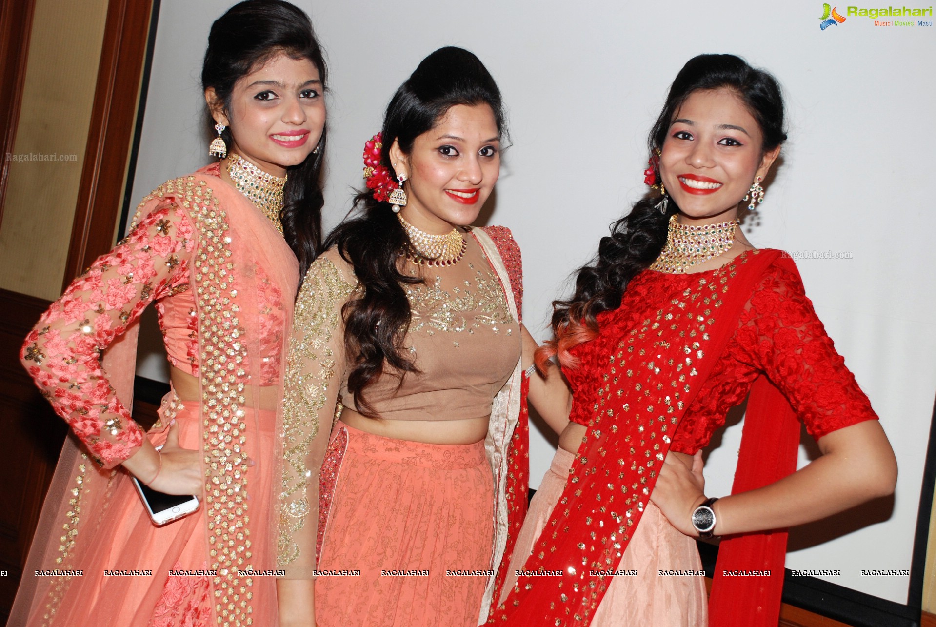 Grand Tambola and Fashion Show by Deepshikha Mahila Club at Hydermahal, ITC Kakatiya, Hyderabad