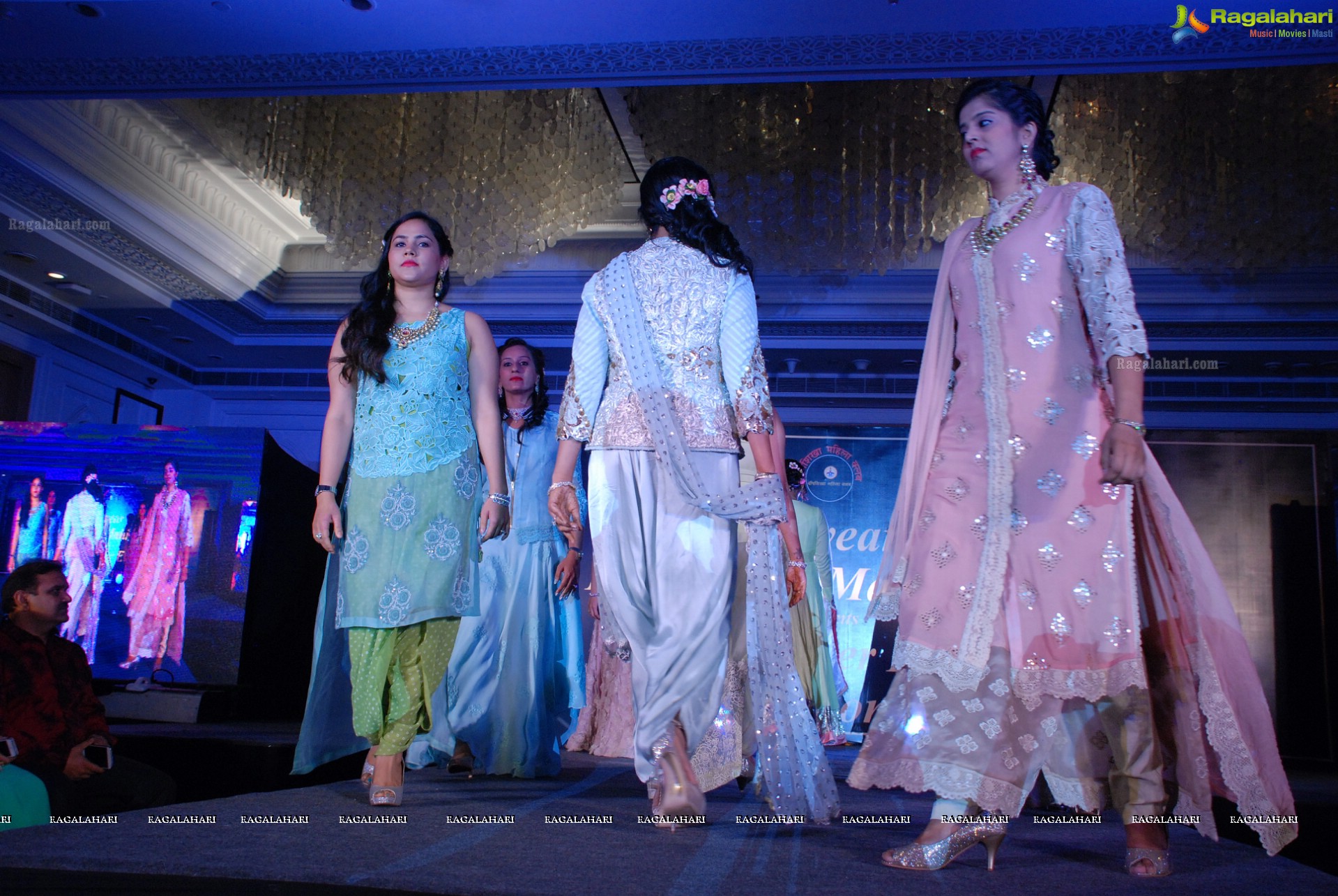 Grand Tambola and Fashion Show by Deepshikha Mahila Club at Hydermahal, ITC Kakatiya, Hyderabad