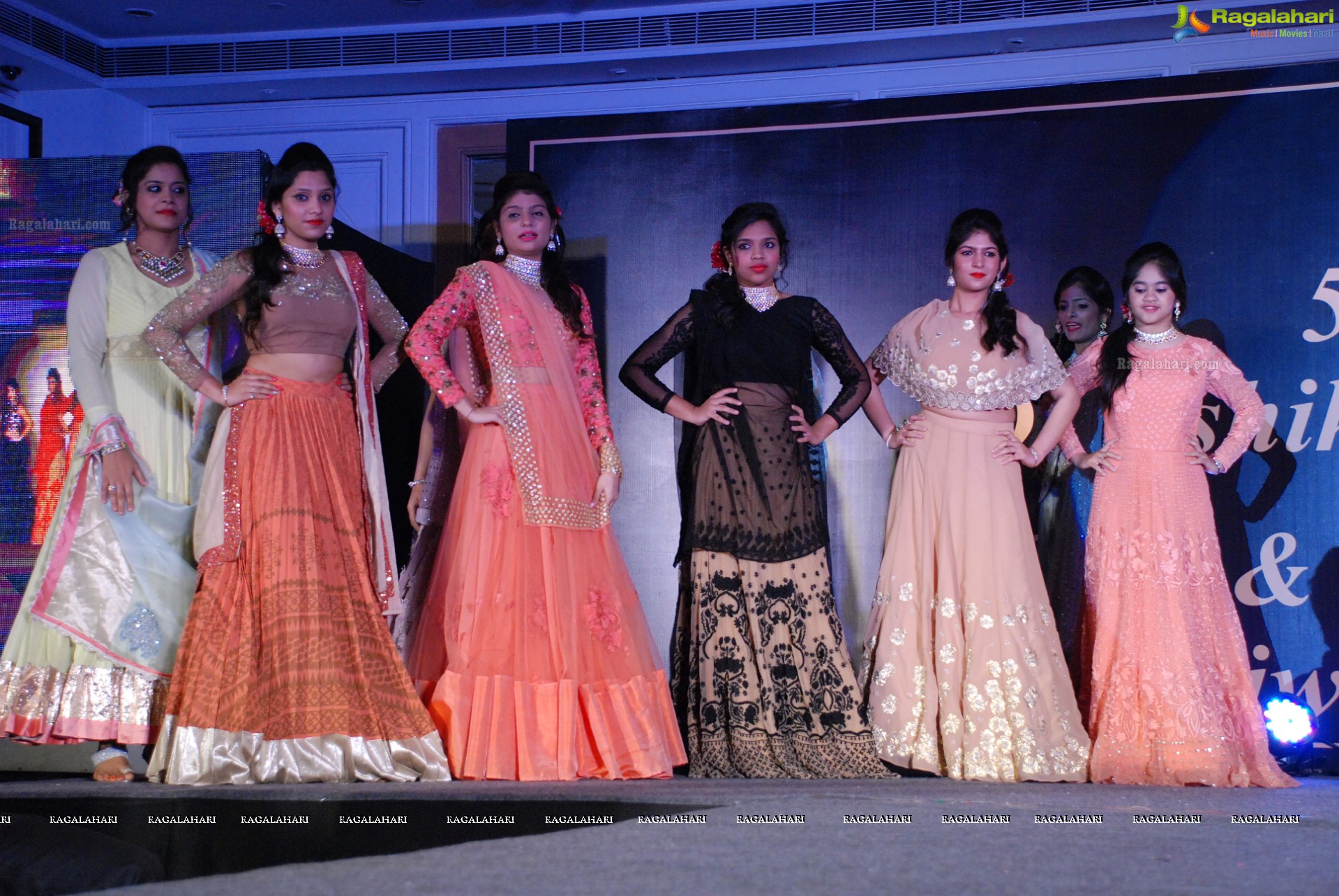 Grand Tambola and Fashion Show by Deepshikha Mahila Club at Hydermahal, ITC Kakatiya, Hyderabad