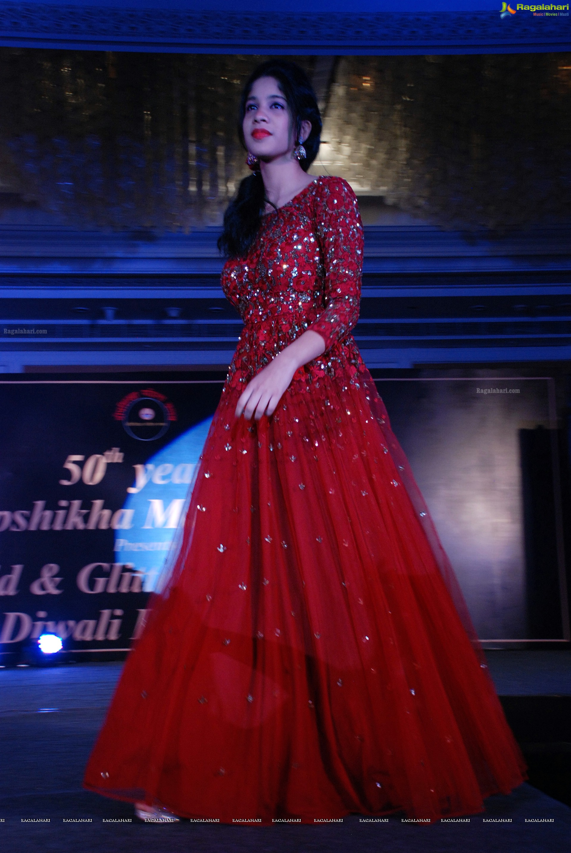 Grand Tambola and Fashion Show by Deepshikha Mahila Club at Hydermahal, ITC Kakatiya, Hyderabad