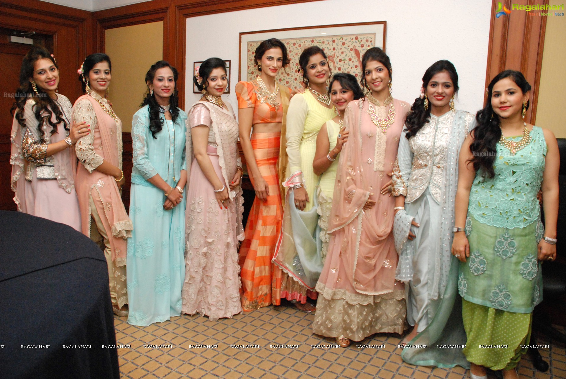 Grand Tambola and Fashion Show by Deepshikha Mahila Club at Hydermahal, ITC Kakatiya, Hyderabad