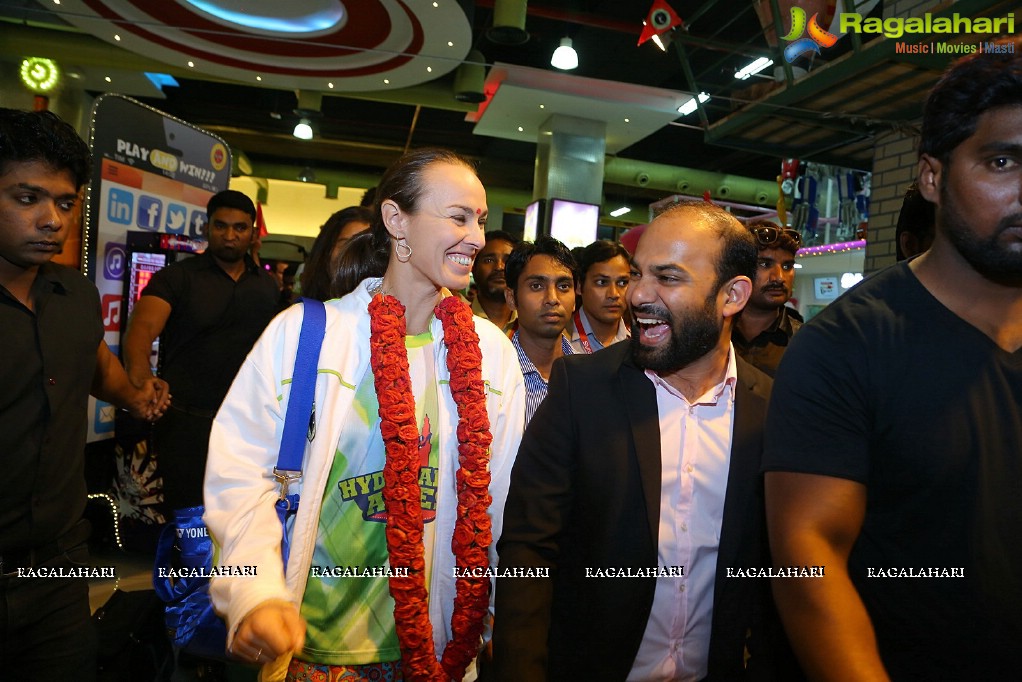 International Tennis Players Martin Hingis, Reina Schuttler visit SVM Gaming Zone, Sujana Mall, Kukatpally, Hyderabad