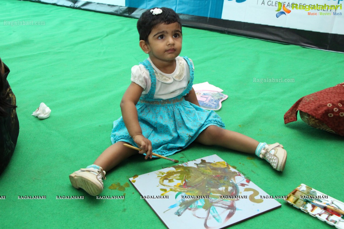 Shilpa Reddy, Nani, Vidya Nirvana Manchu at Children's Paintathon Event by Continental Hospitals