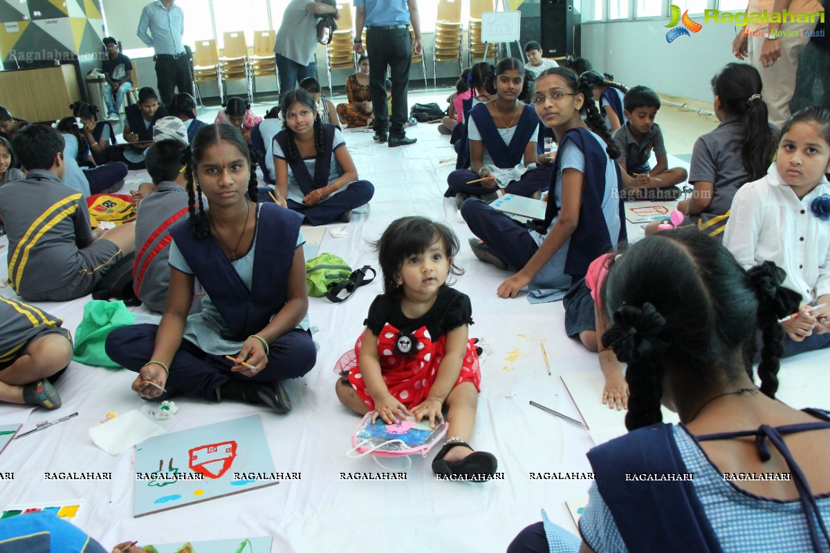 Shilpa Reddy, Nani, Vidya Nirvana Manchu at Children's Paintathon Event by Continental Hospitals