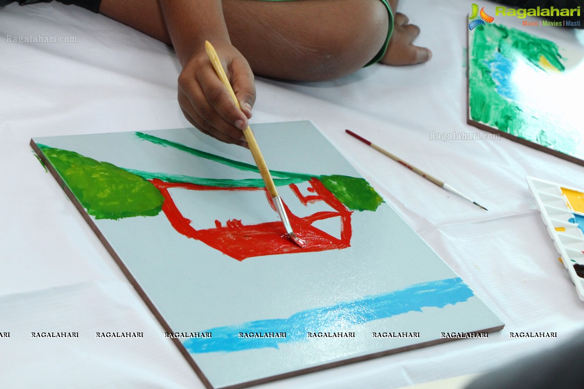 Shilpa Reddy, Nani, Vidya Nirvana Manchu at Children's Paintathon Event by Continental Hospitals