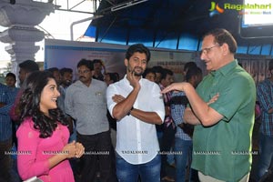 Nani-Nivetha Thomas-Aadhi Pinisetty