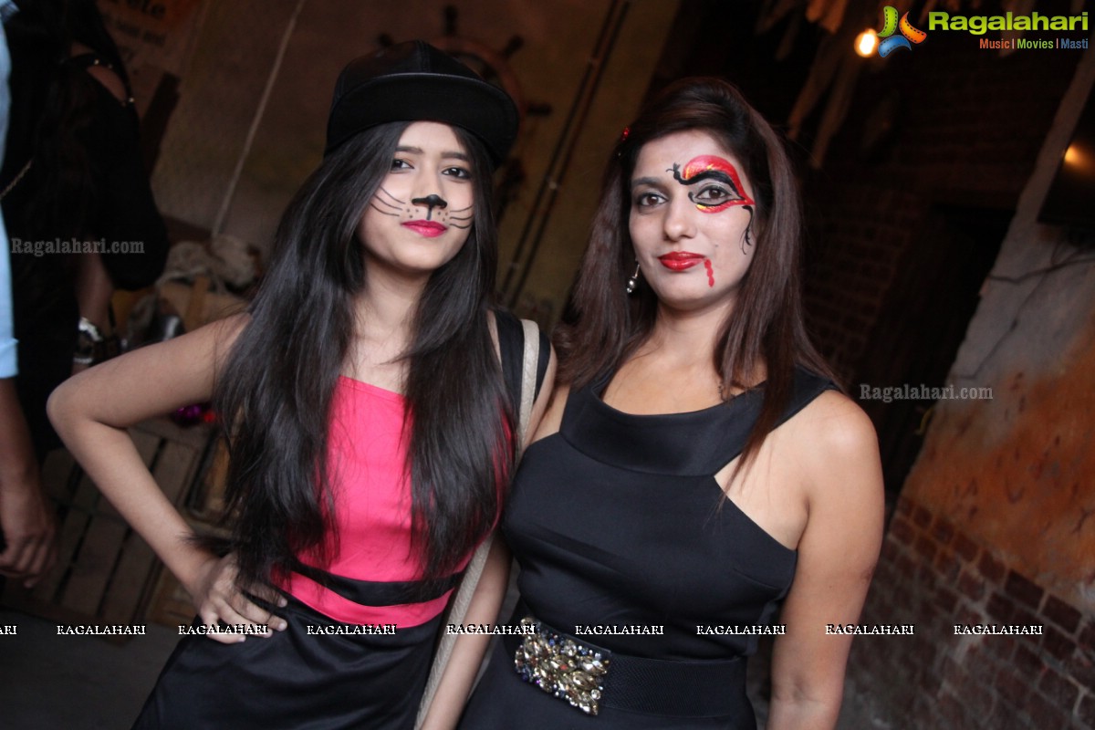 Halloween Party 2016 by Phankaar Innovative Minds at The Pirate Brew