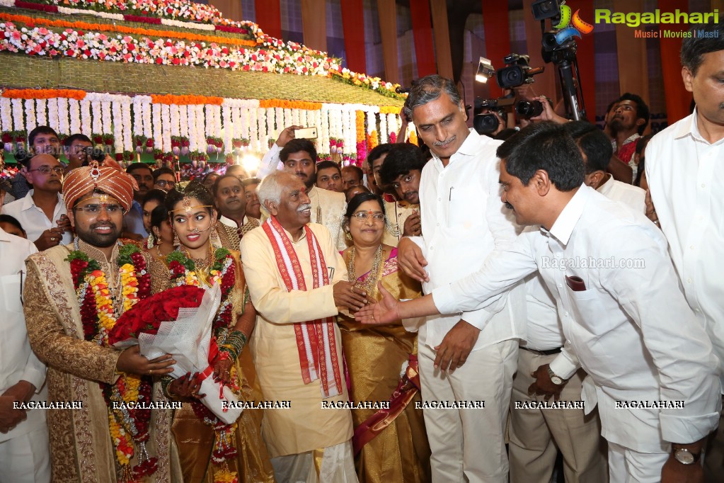 Bandaru Dattatreya Daughter Vijaya Laxmi Weds Jignesh Reddy at Gachibowli Stadium, Hyderabad