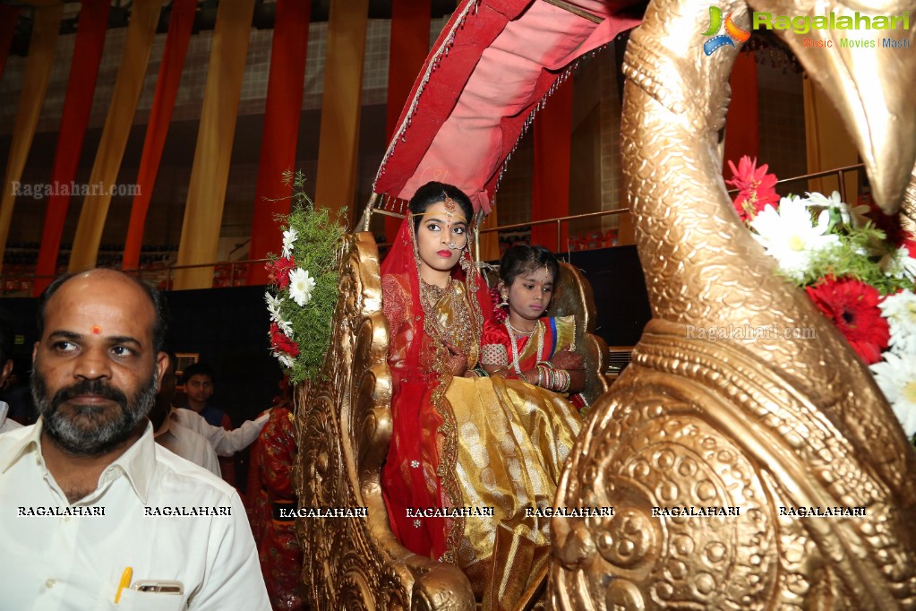 Bandaru Dattatreya Daughter Vijaya Laxmi Weds Jignesh Reddy at Gachibowli Stadium, Hyderabad